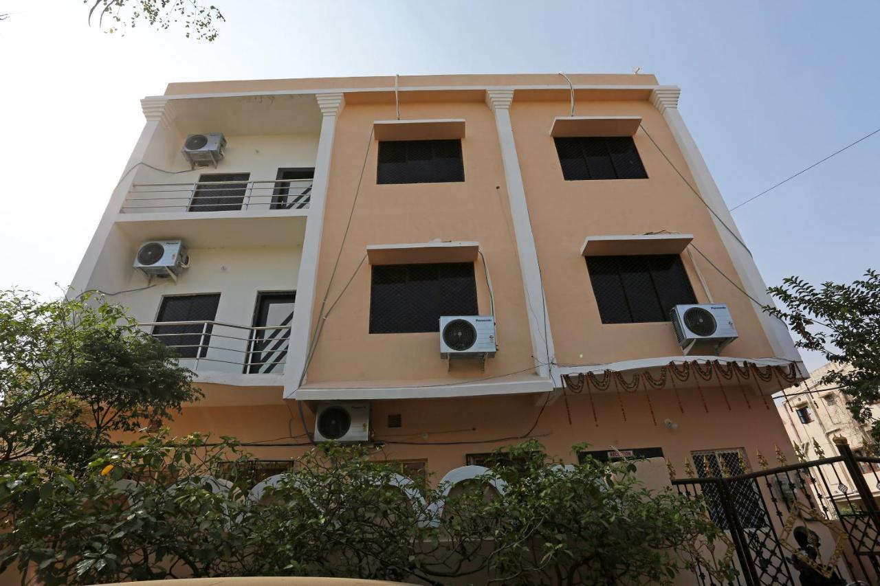 Oyo 24317 Aditya Guest House 3 Bhubaneswar Eksteriør billede