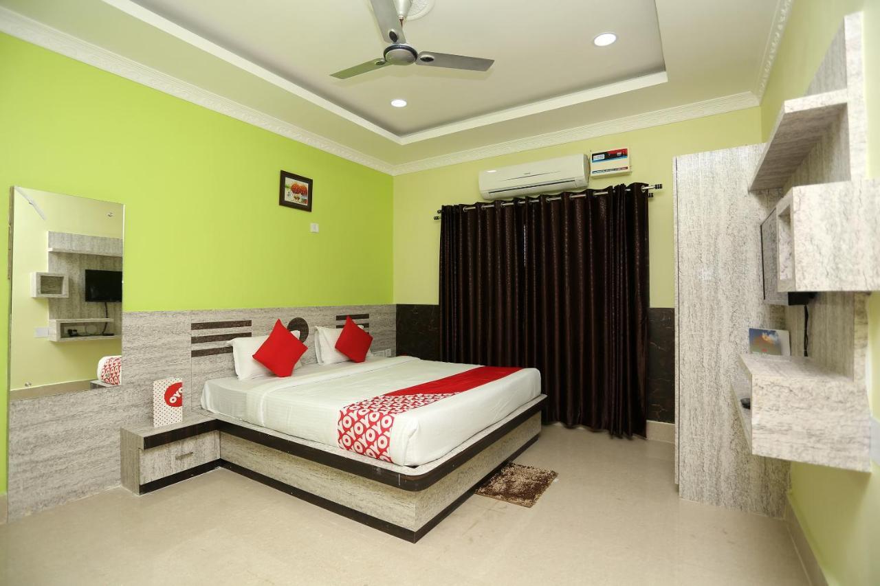 Oyo 24317 Aditya Guest House 3 Bhubaneswar Eksteriør billede